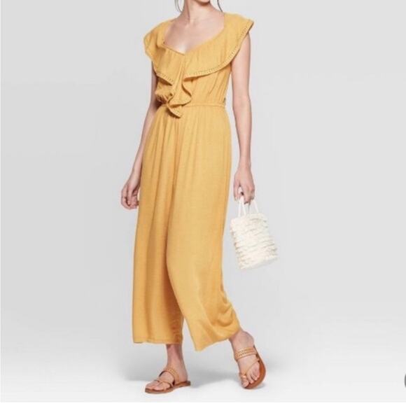 Xhilaration ruffle pants jumpsuitt with open back detail, size XXL - Picture 10 of 11